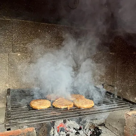 Vikendica Krivaja Sa Bazenom I Privatnom Plazom Zavidovici